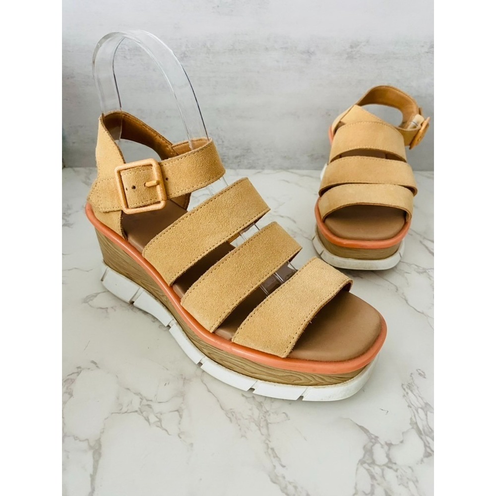 SOREL Joanie III Ankle Strap Wedge Sandals Sz 7 Orange Beige Suede Lug Sole